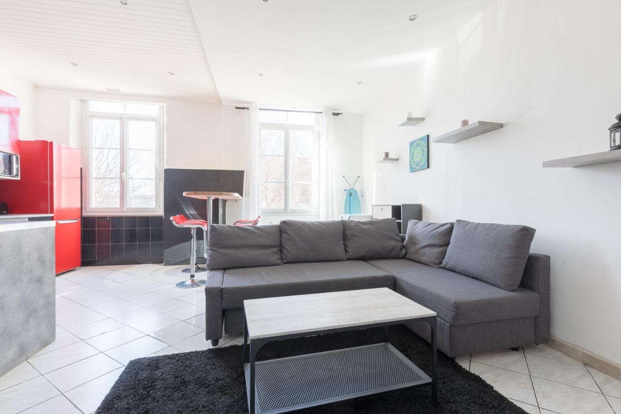 Ideally Placed To Visit Toulon + Bright Flat - Idealement Place Pour Visiter Toulon + Lumineux Exteriör bild