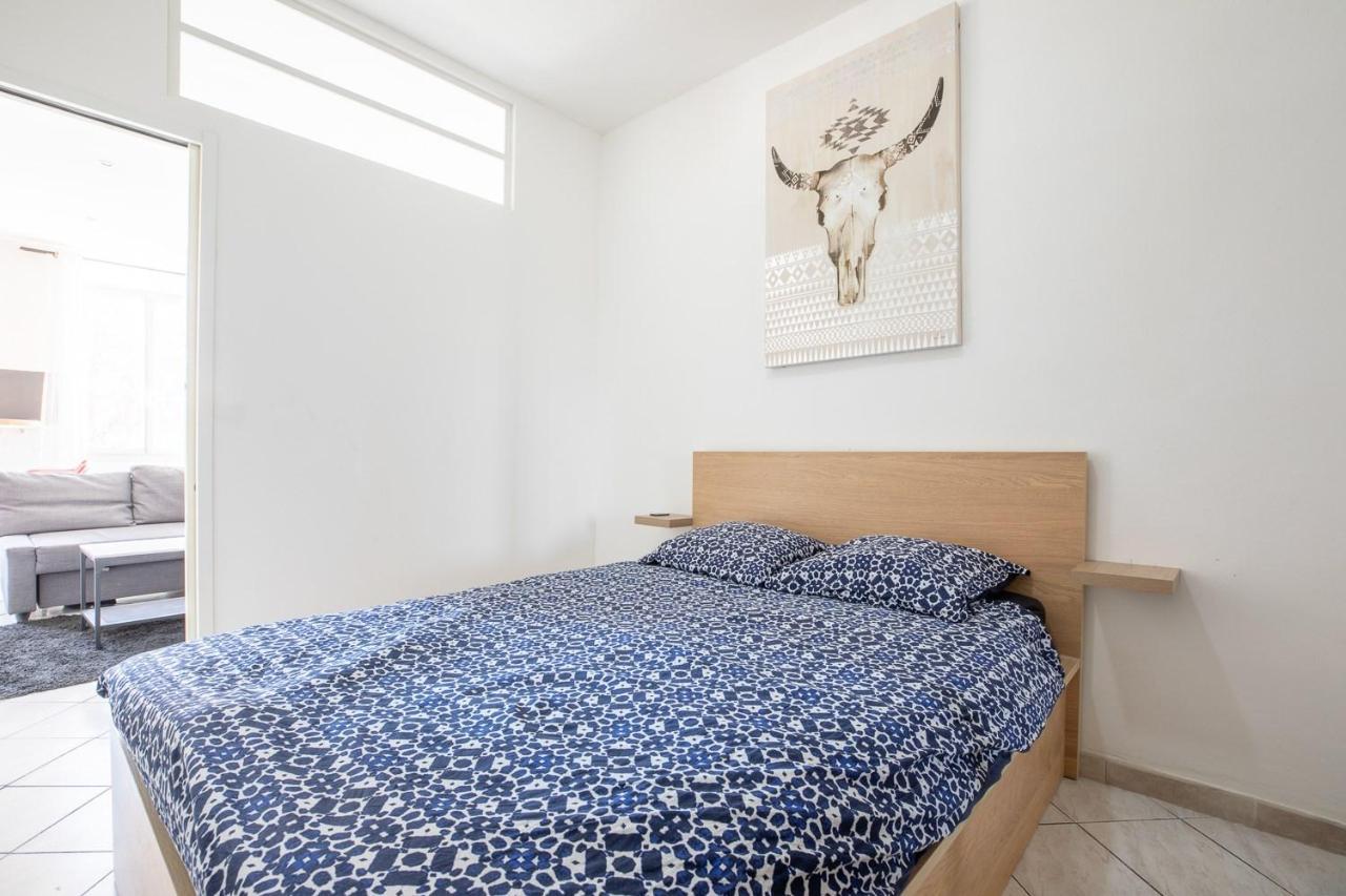 Ideally Placed To Visit Toulon + Bright Flat - Idealement Place Pour Visiter Toulon + Lumineux Exteriör bild